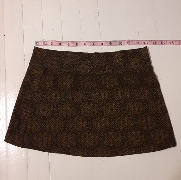 Organic Mini Skirt - Picture 4 of 5